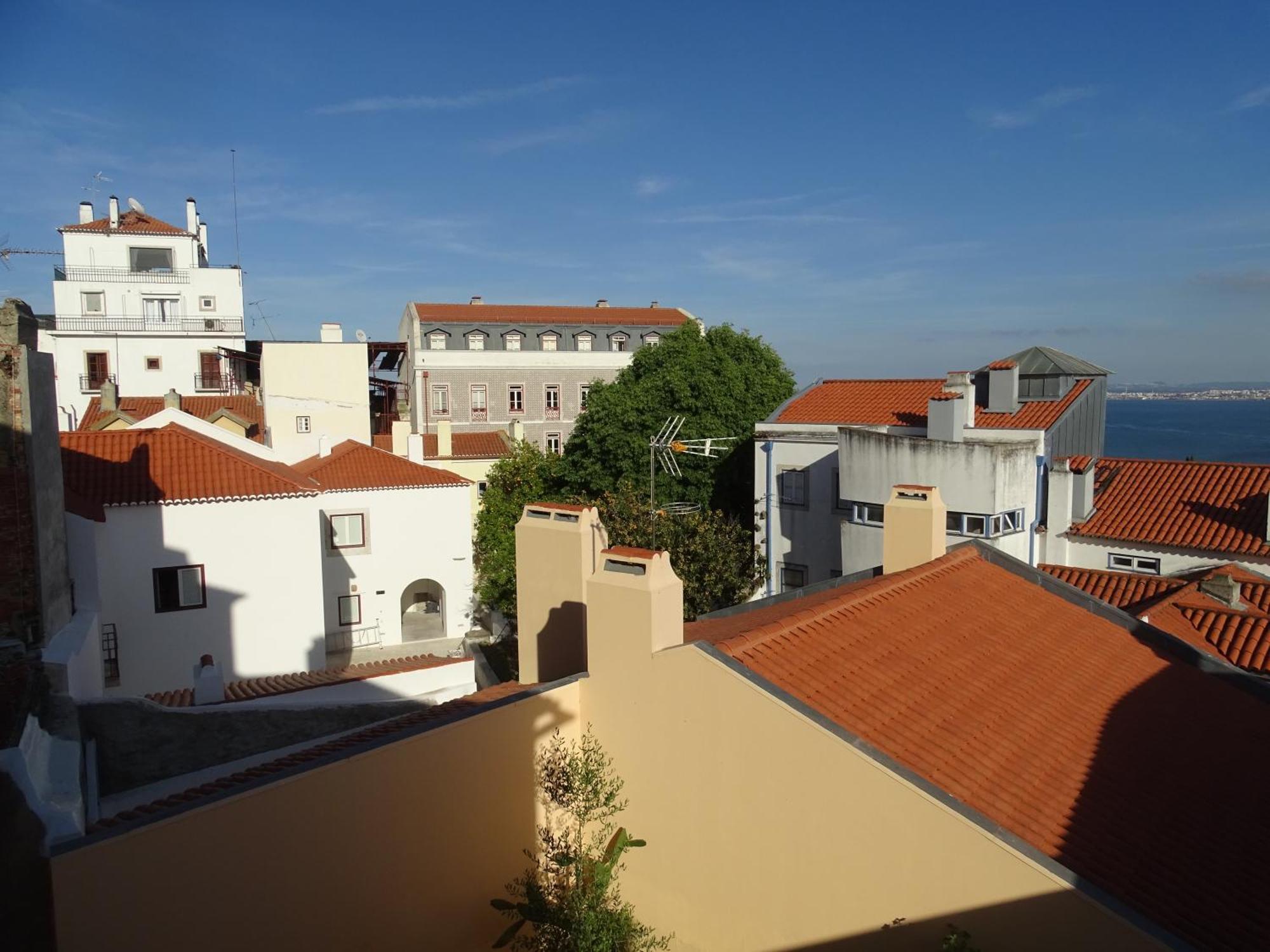 Apartments Center Castelo De Sao Jorge Lisboa Екстериор снимка